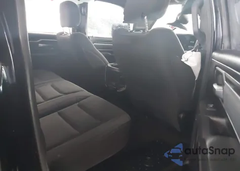 2022 Ram 1500 Big Horn 4X4 5'7 Box from USA, damaged, VIN 1C6SRFFT3NN406309